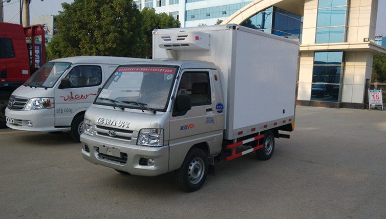 福田馭菱國五冷藏車